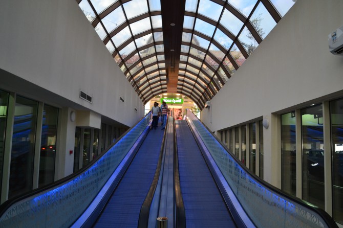 08742B75-9B1F-47F8-BA29-98D8AA5BD15D